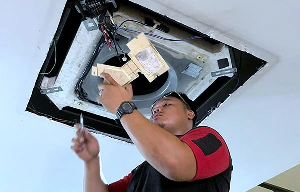Penyelenggaran Servis Aircond